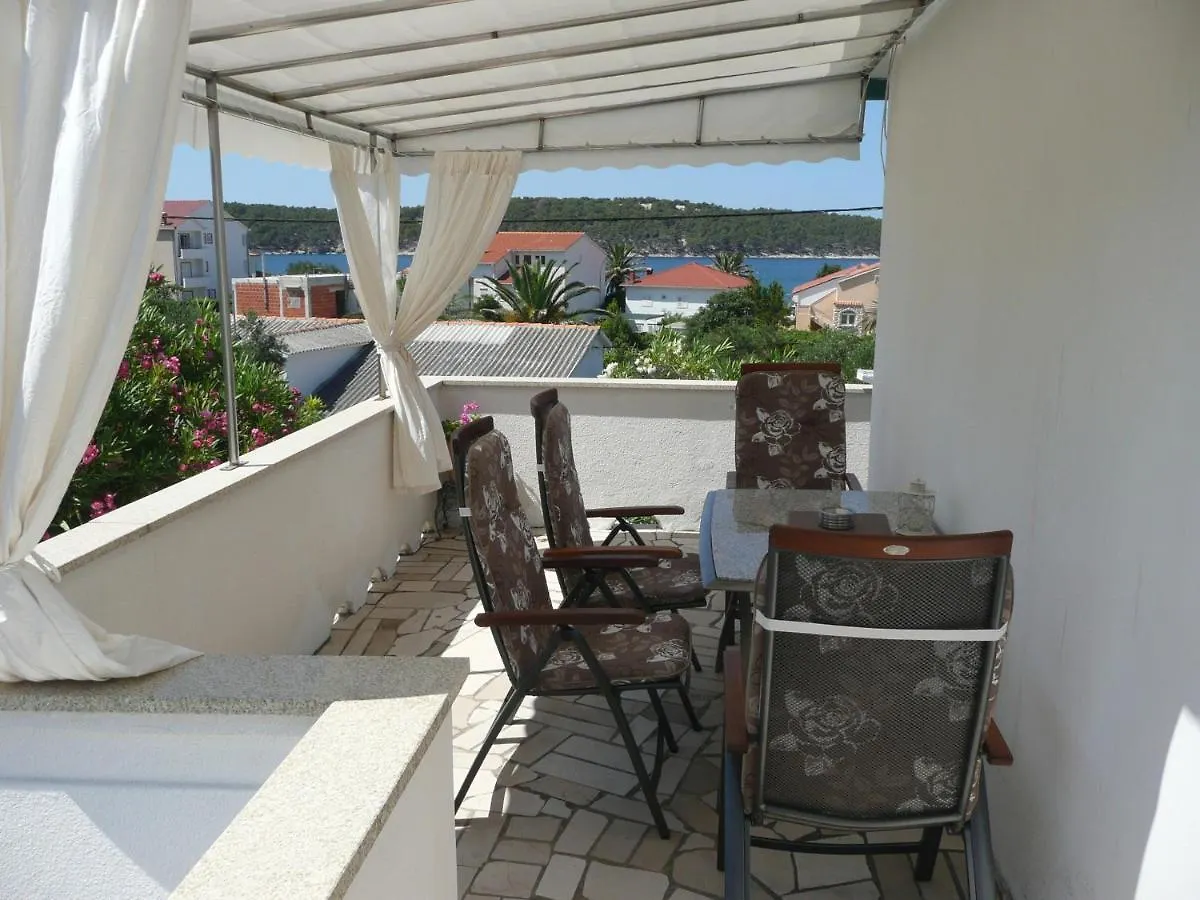 Apartments By The Sea Barbat, Rab - 21169 Barbat na Rabu 0*,